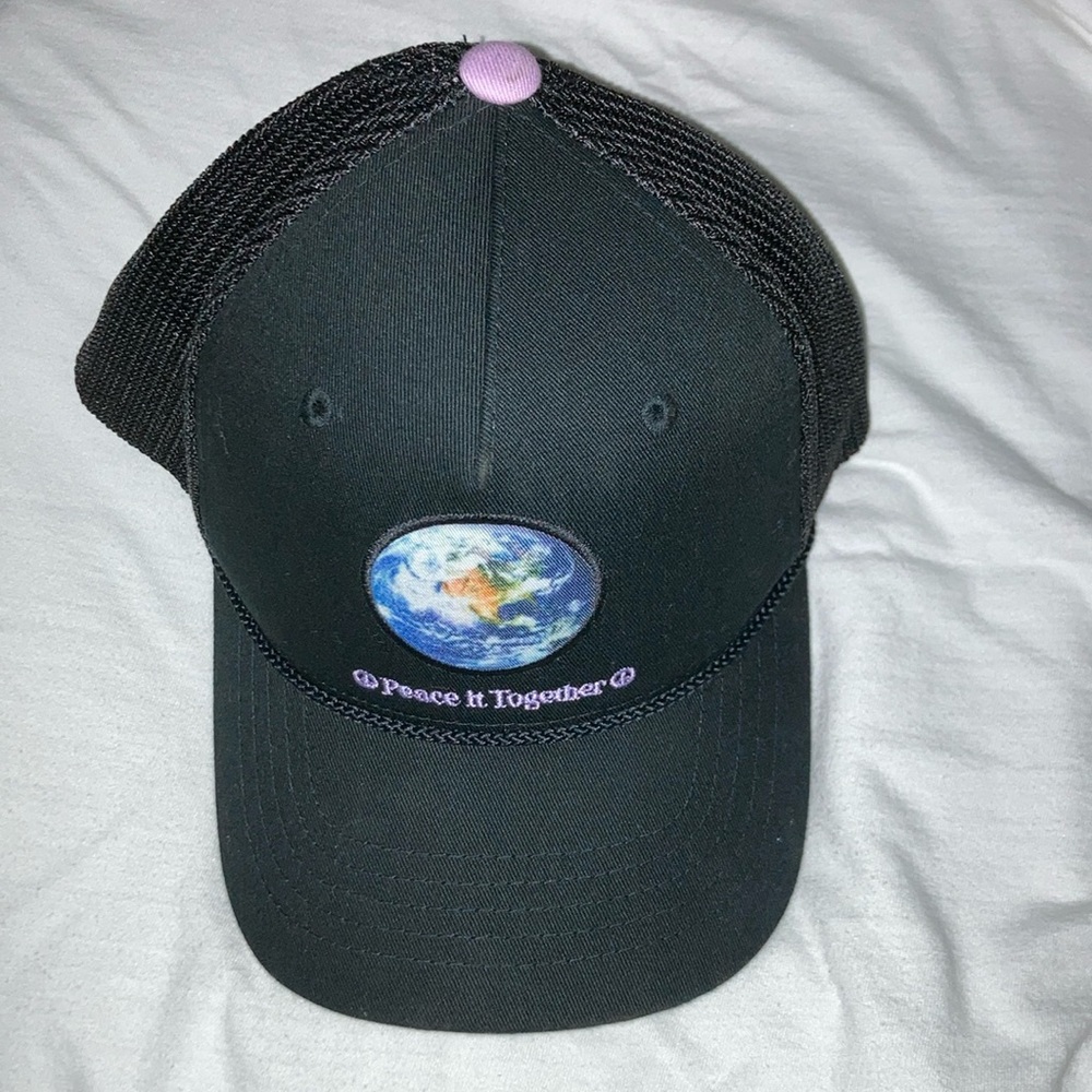 Levi’s Snap Back Hat